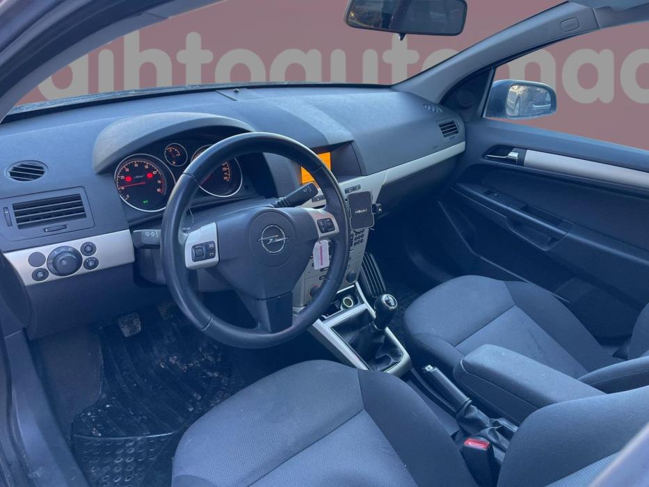 OPEL Astra 2009