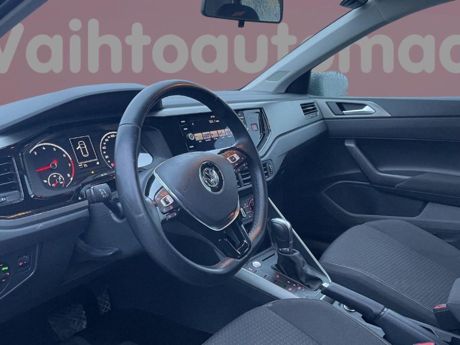 VOLKSWAGEN Polo 2018