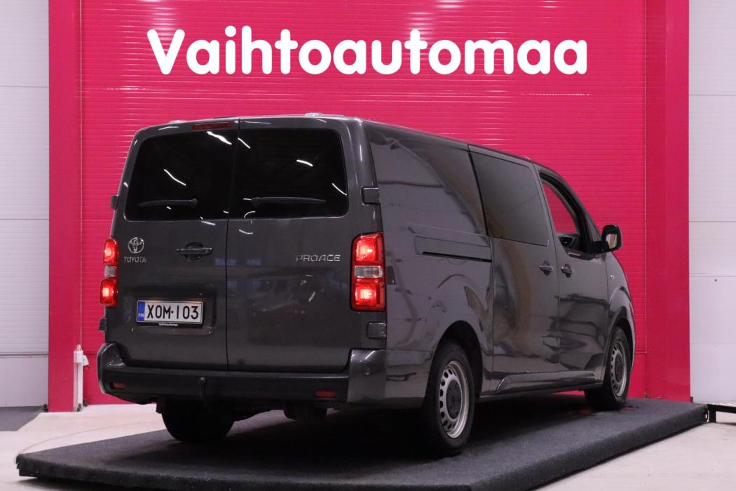 TOYOTA Proace 2018