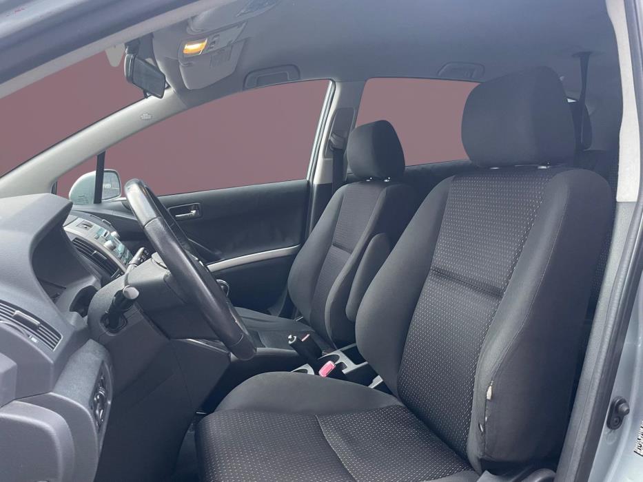 TOYOTA Corolla Verso 2009