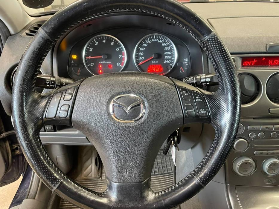 MAZDA 6 2003