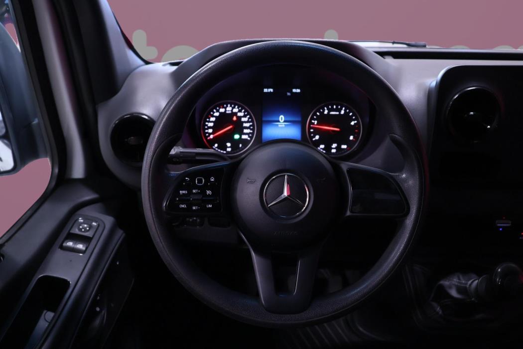 MERCEDES-BENZ Sprinter 2019