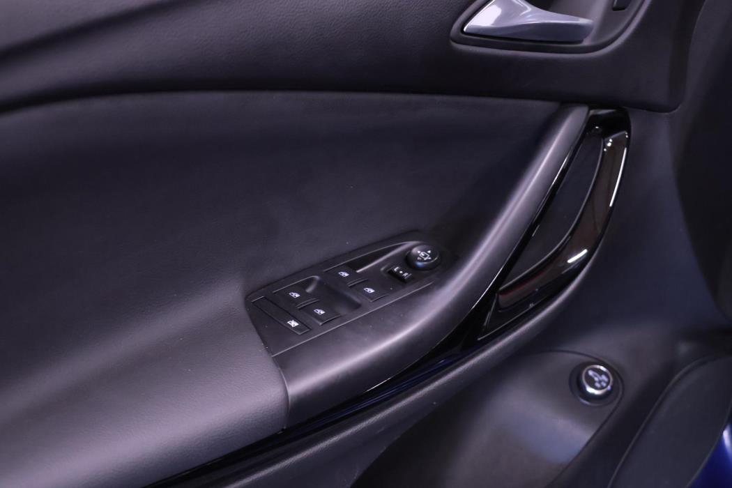OPEL Astra 2021