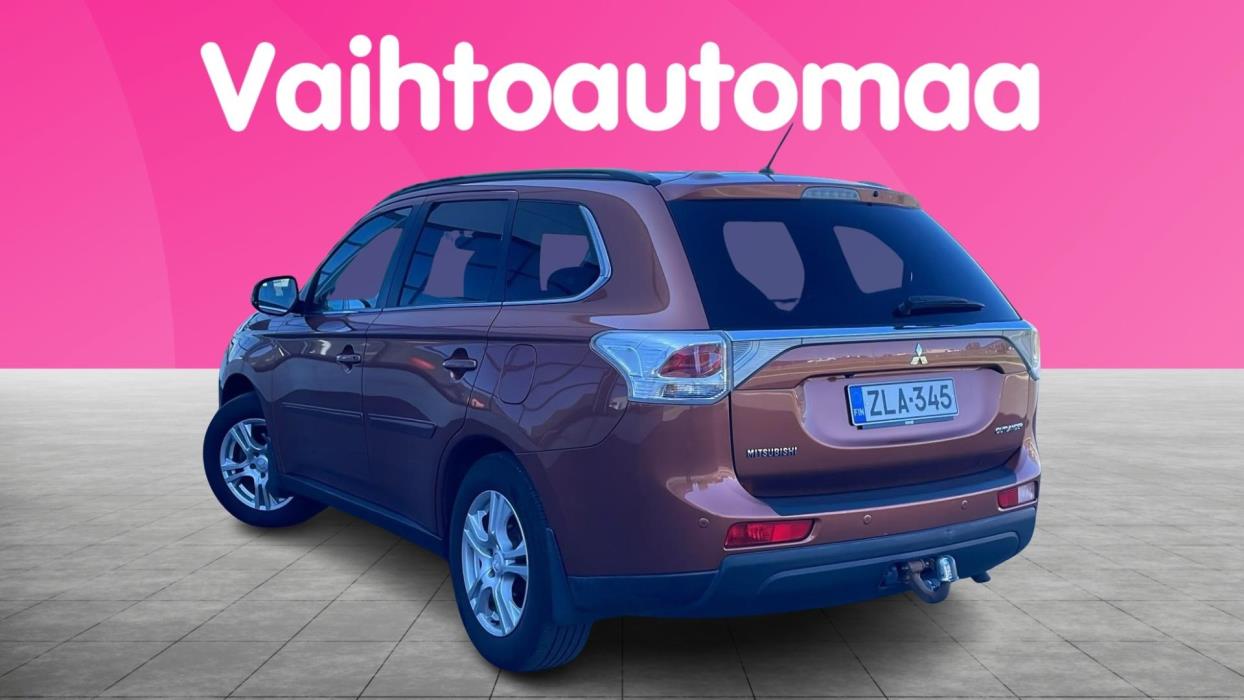 MITSUBISHI Outlander 2013