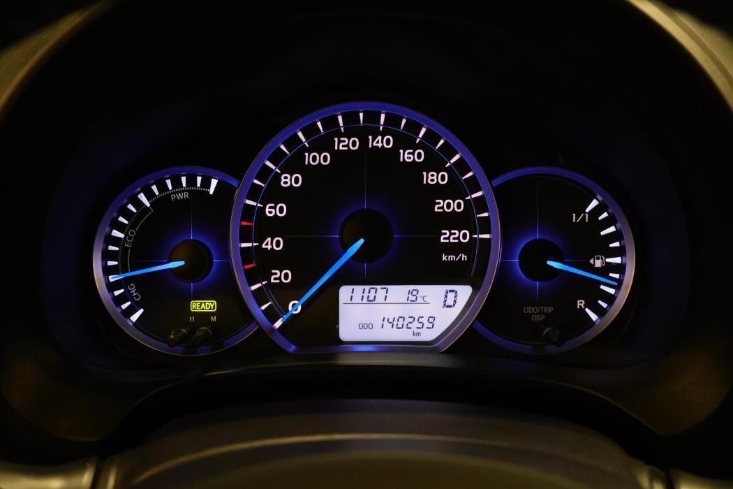 TOYOTA Yaris 2013