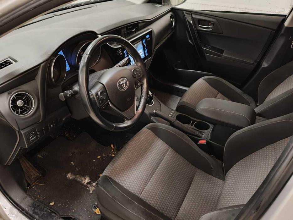TOYOTA Auris 2018