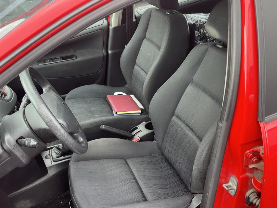 PEUGEOT 207 2007