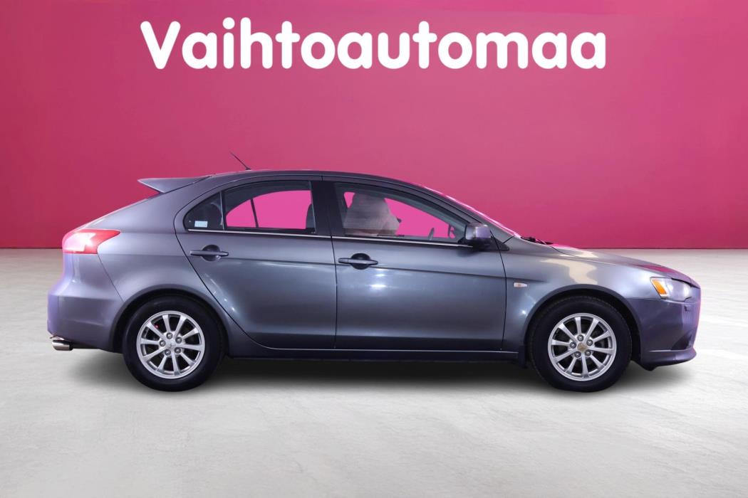 MITSUBISHI Lancer 2011