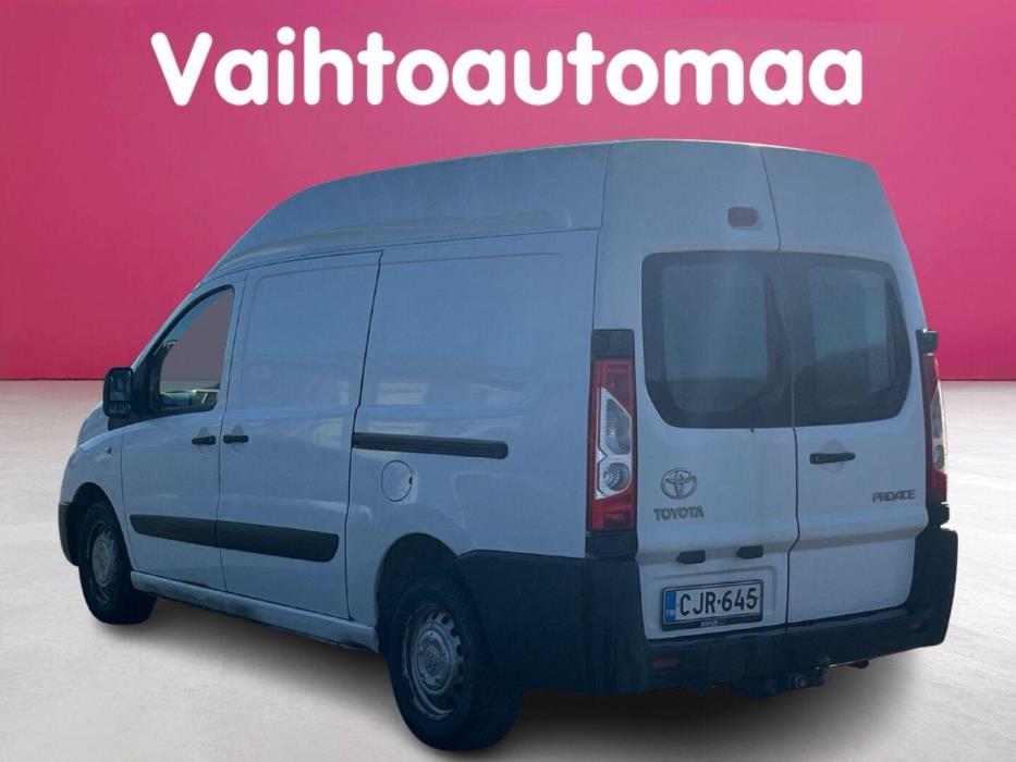 TOYOTA Proace 2014