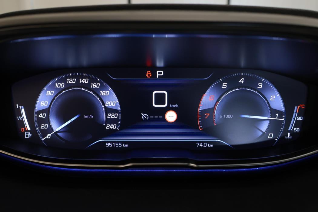 PEUGEOT 3008 2020