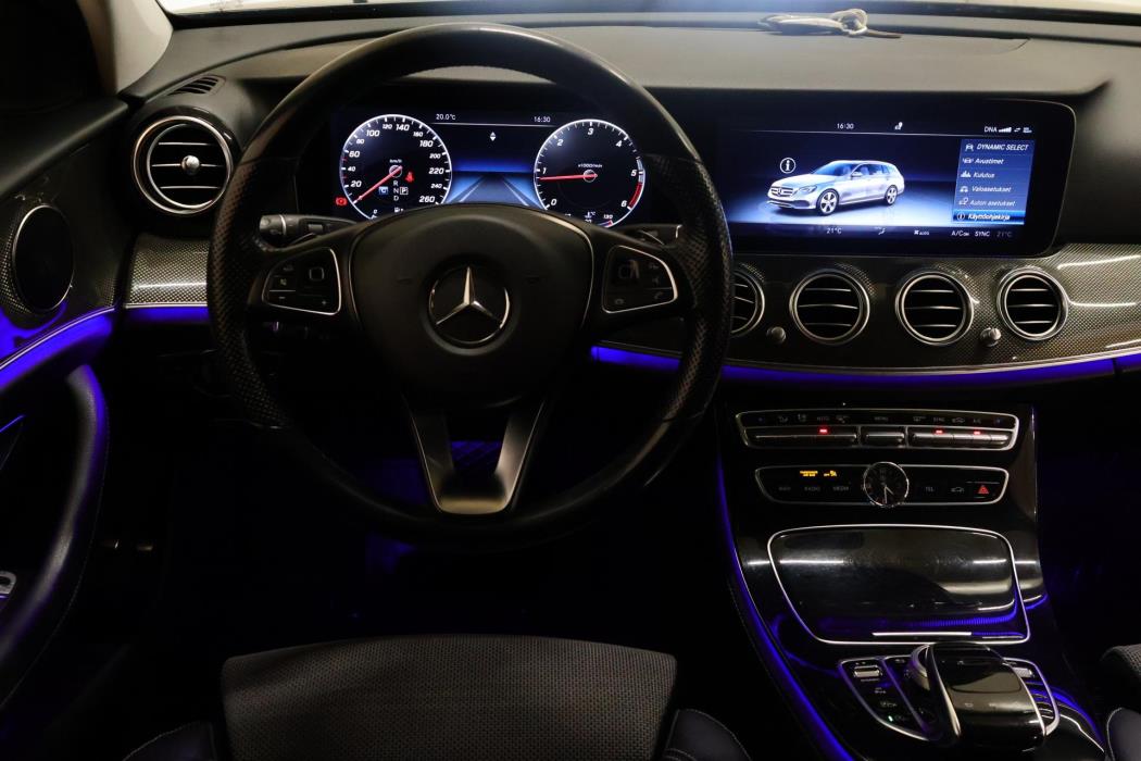 MERCEDES-BENZ E 2017