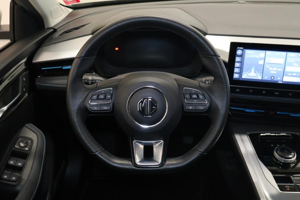 MG MG5 2023