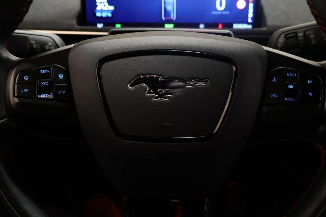 FORD Mustang Mach-E 2022