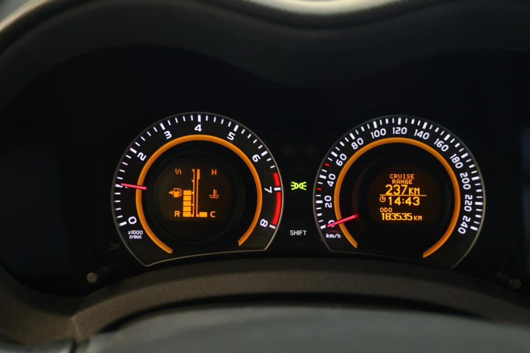 TOYOTA Auris 2011
