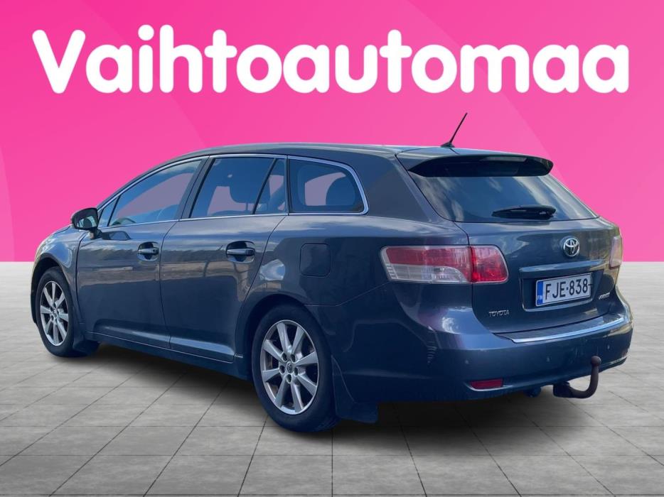 TOYOTA Avensis 2009