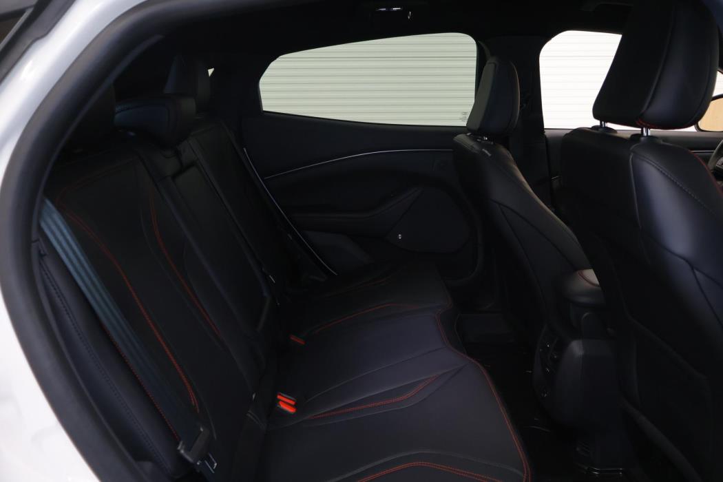 FORD Mustang Mach-E 2022