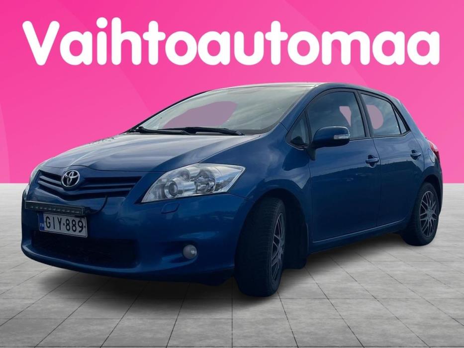 TOYOTA Auris 2011