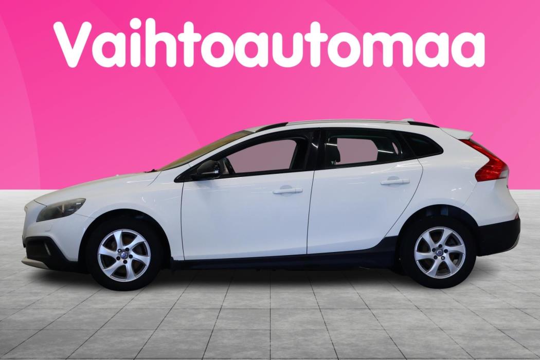 VOLVO V40 Cross Country 2013