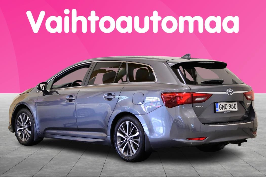 TOYOTA Avensis 2016