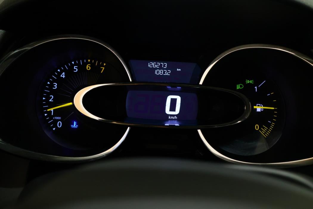 RENAULT Clio 2014