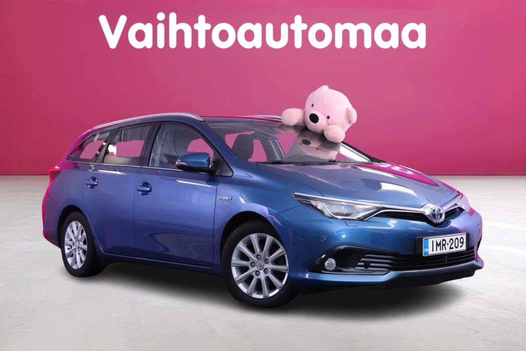 TOYOTA Auris 2016