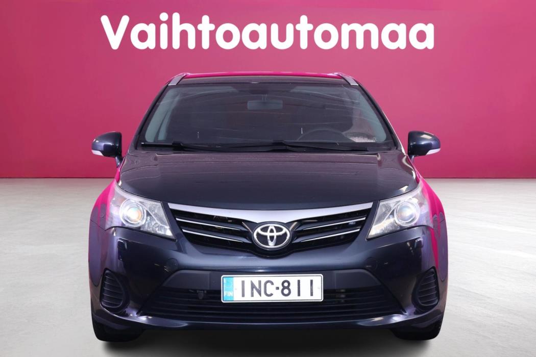 TOYOTA Avensis 2014