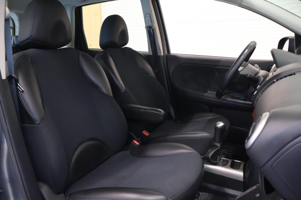 NISSAN Note 2013