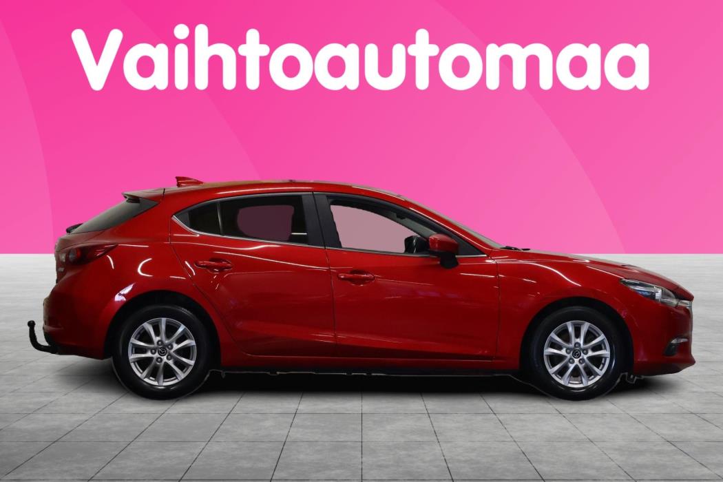 MAZDA 3 2018