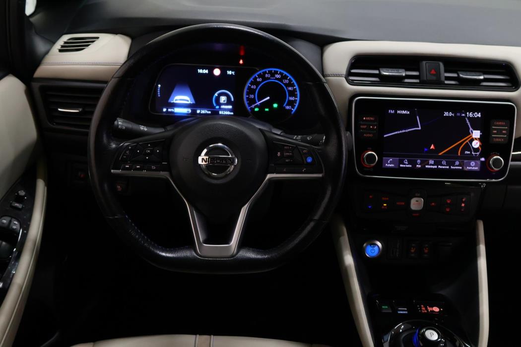 NISSAN Leaf 2021