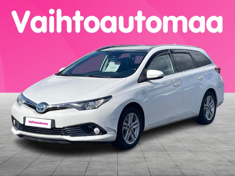 TOYOTA Auris 2016