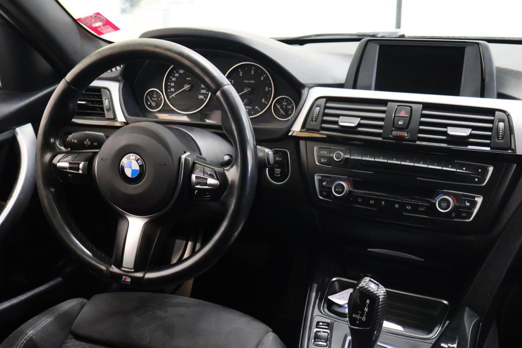 BMW 320 2014