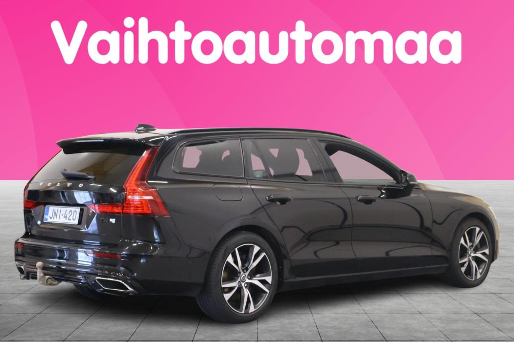 VOLVO V60 2020