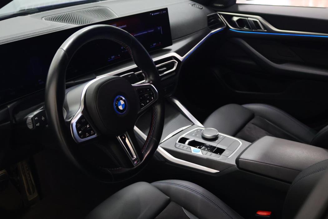 BMW i4 2023