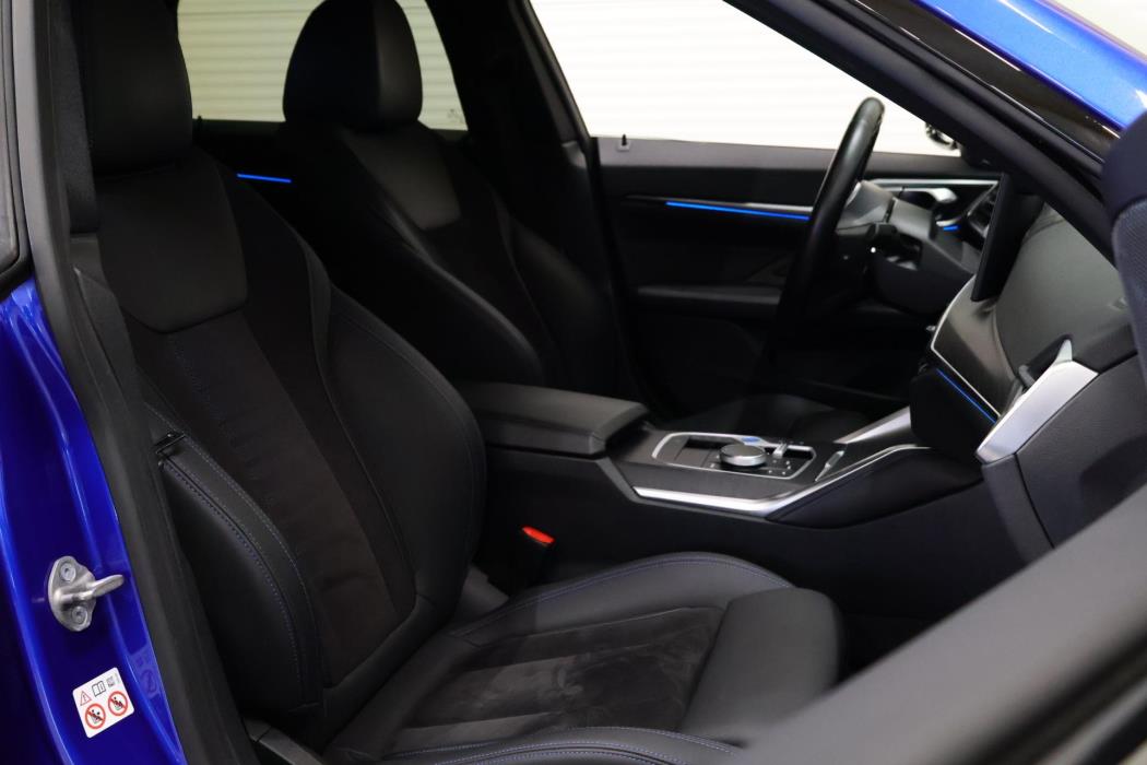 BMW i4 2023
