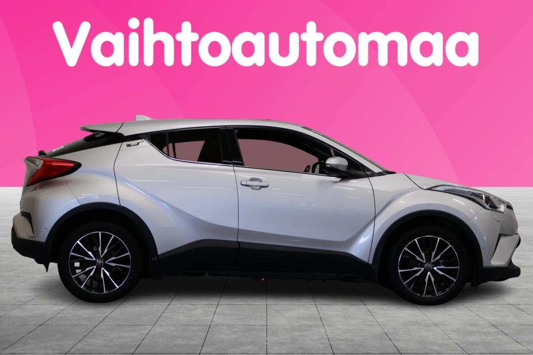TOYOTA C-HR 2017