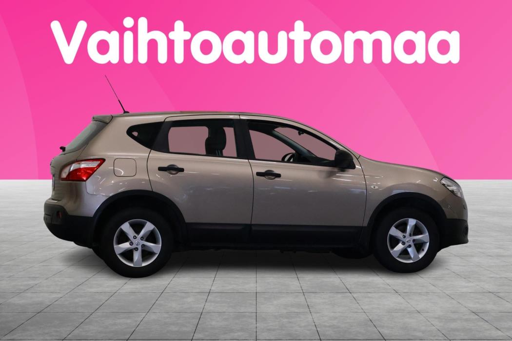 NISSAN Qashqai 2012
