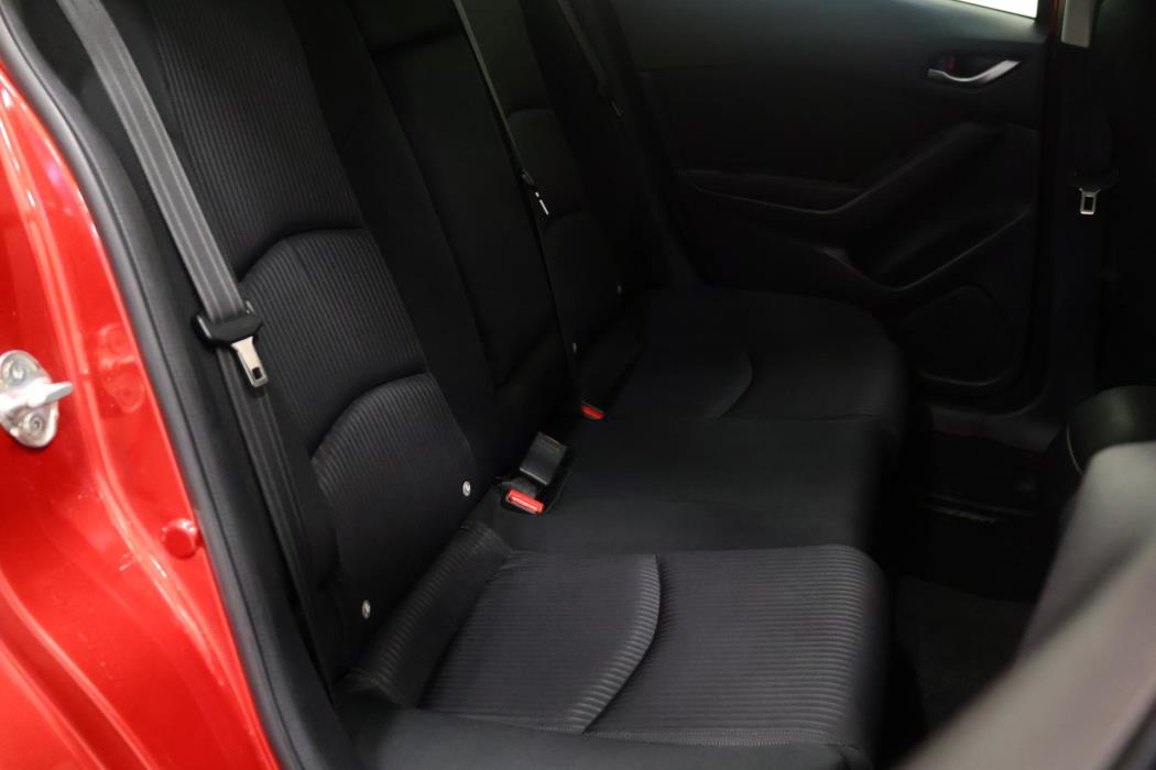 MAZDA 3 2017