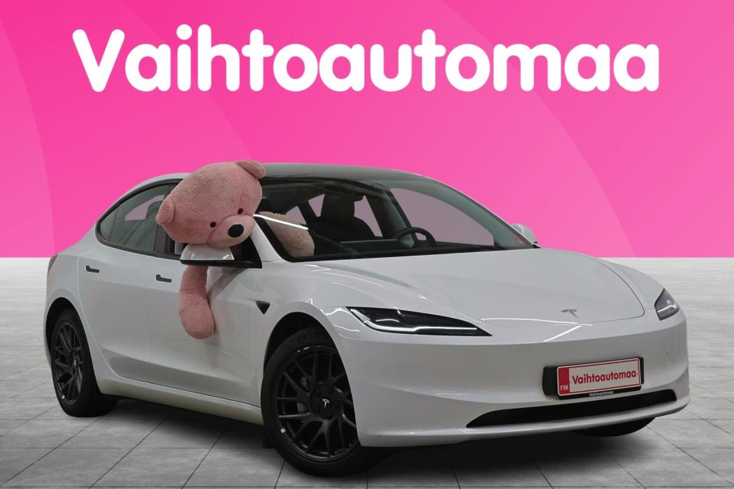 TESLA Model 3 2024