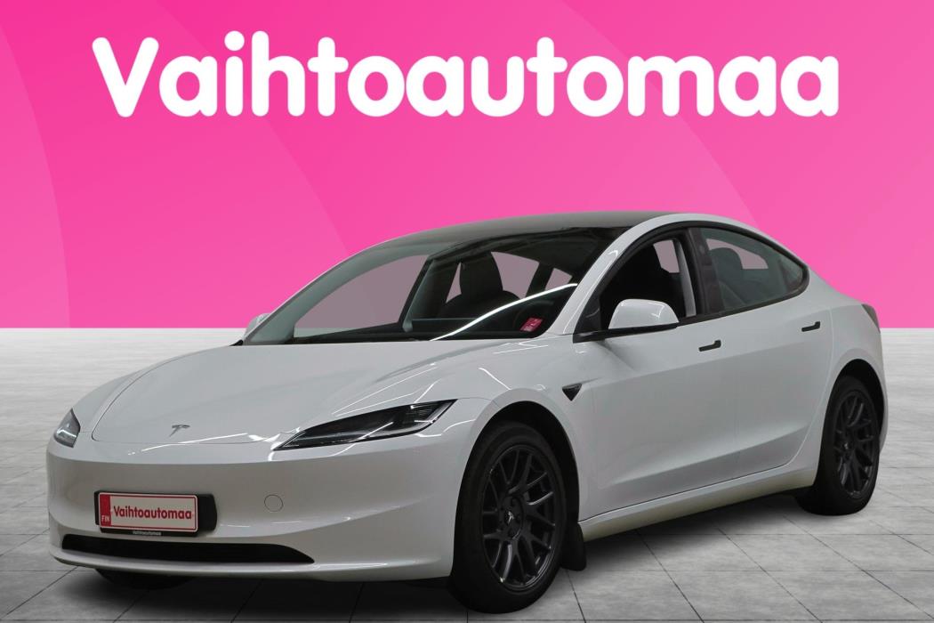 TESLA Model 3 2024