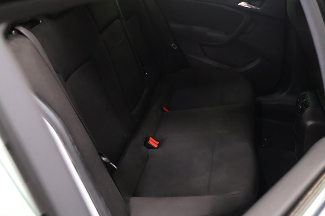 OPEL Insignia 2013