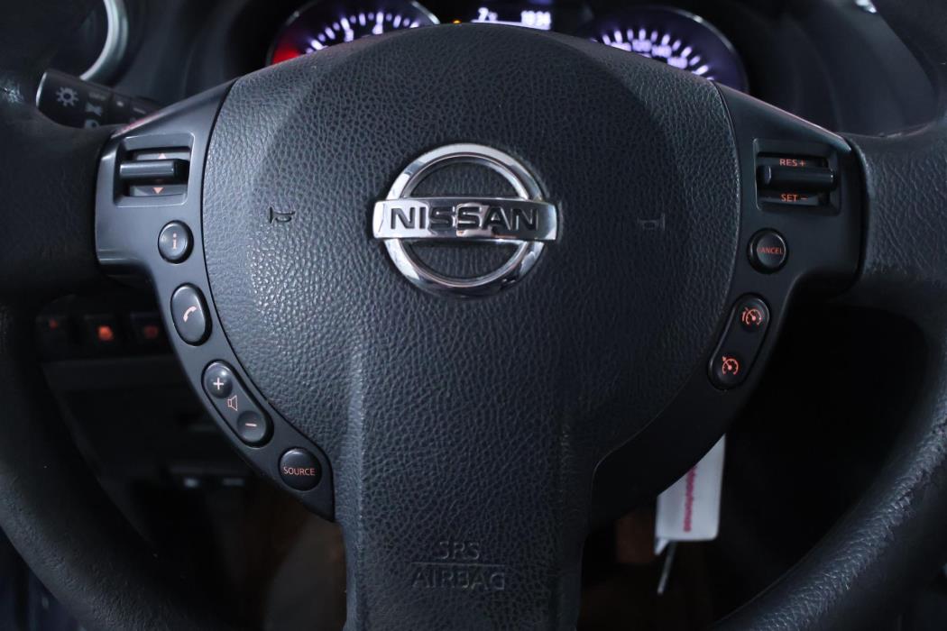 NISSAN Qashqai 2013