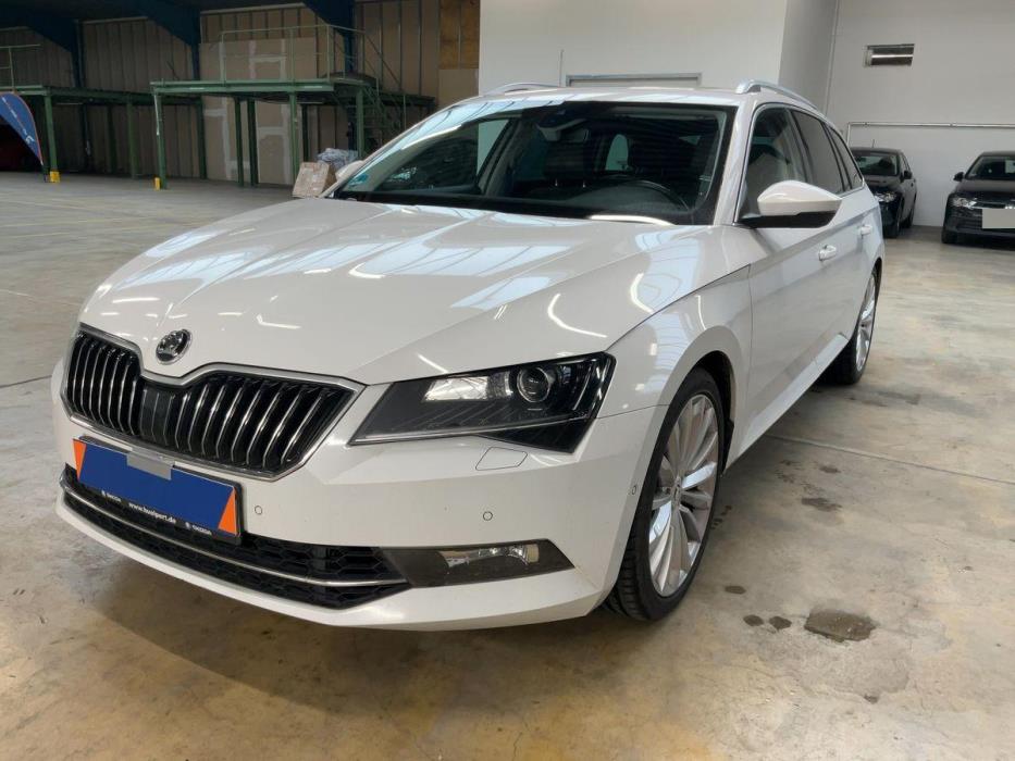 SKODA Superb 2016