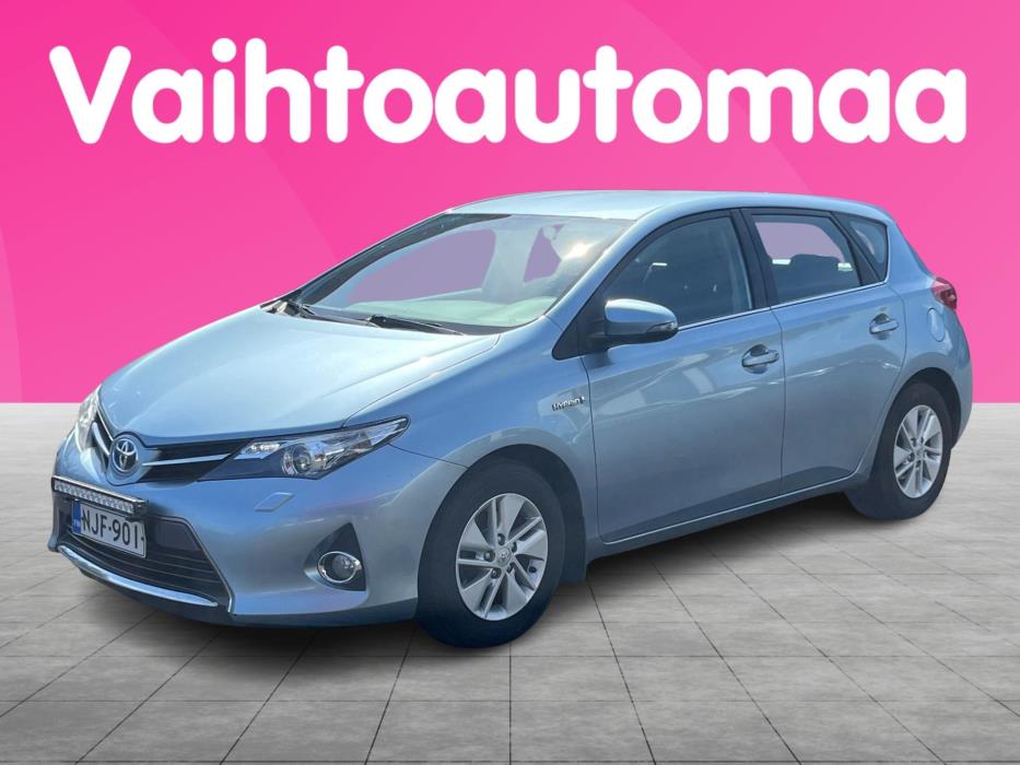 TOYOTA Auris 2013