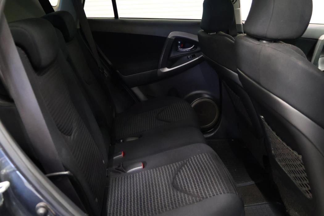TOYOTA RAV4 2009