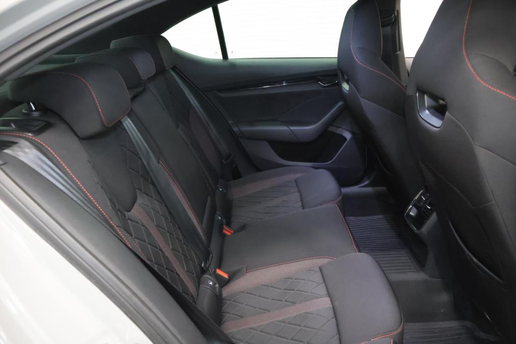 SKODA Octavia 2021