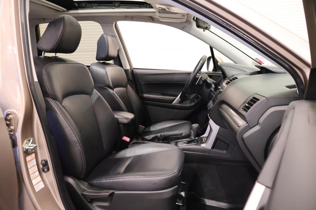 SUBARU Forester 2013