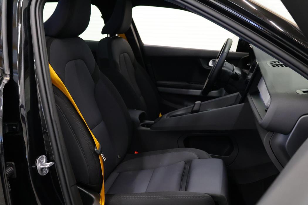 POLESTAR 2 2023