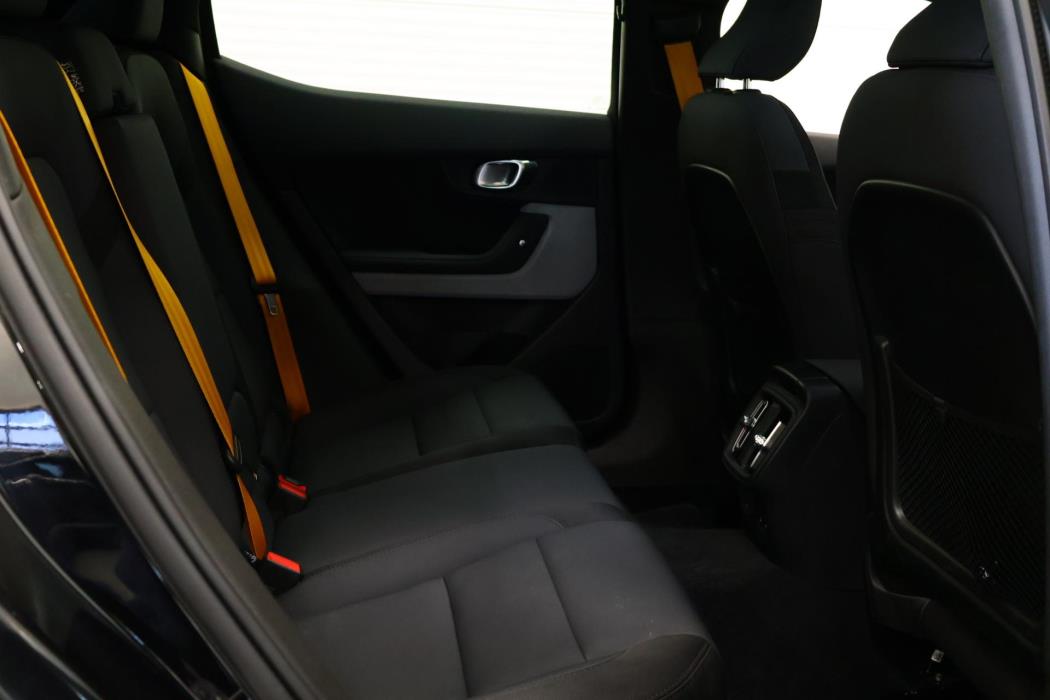 POLESTAR 2 2023