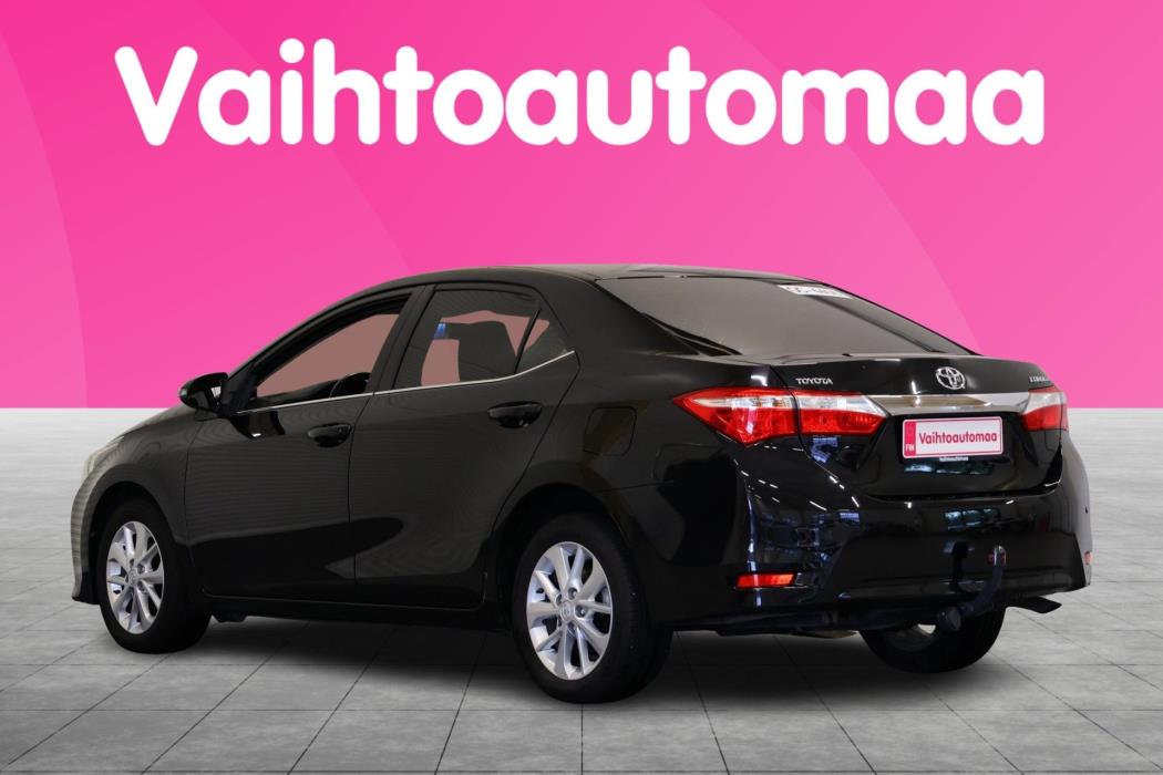 TOYOTA Corolla 2014