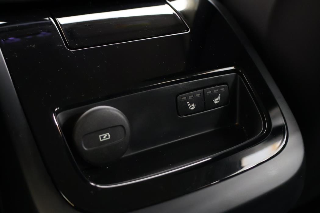 VOLVO V60 2023